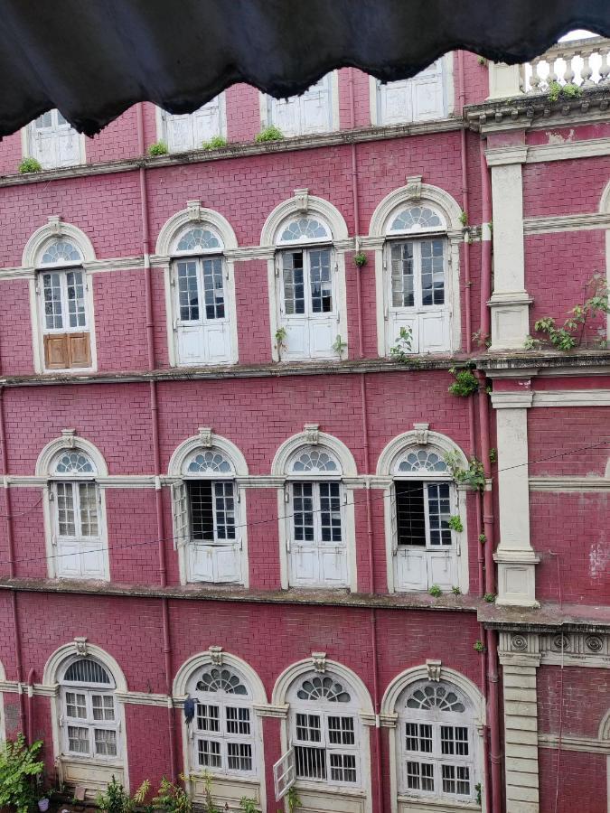 Capital Hotel Bombay Exterior foto